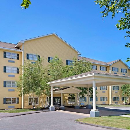 Ramada By Wyndham Saco/Old Orchard Beach Area Exterior foto