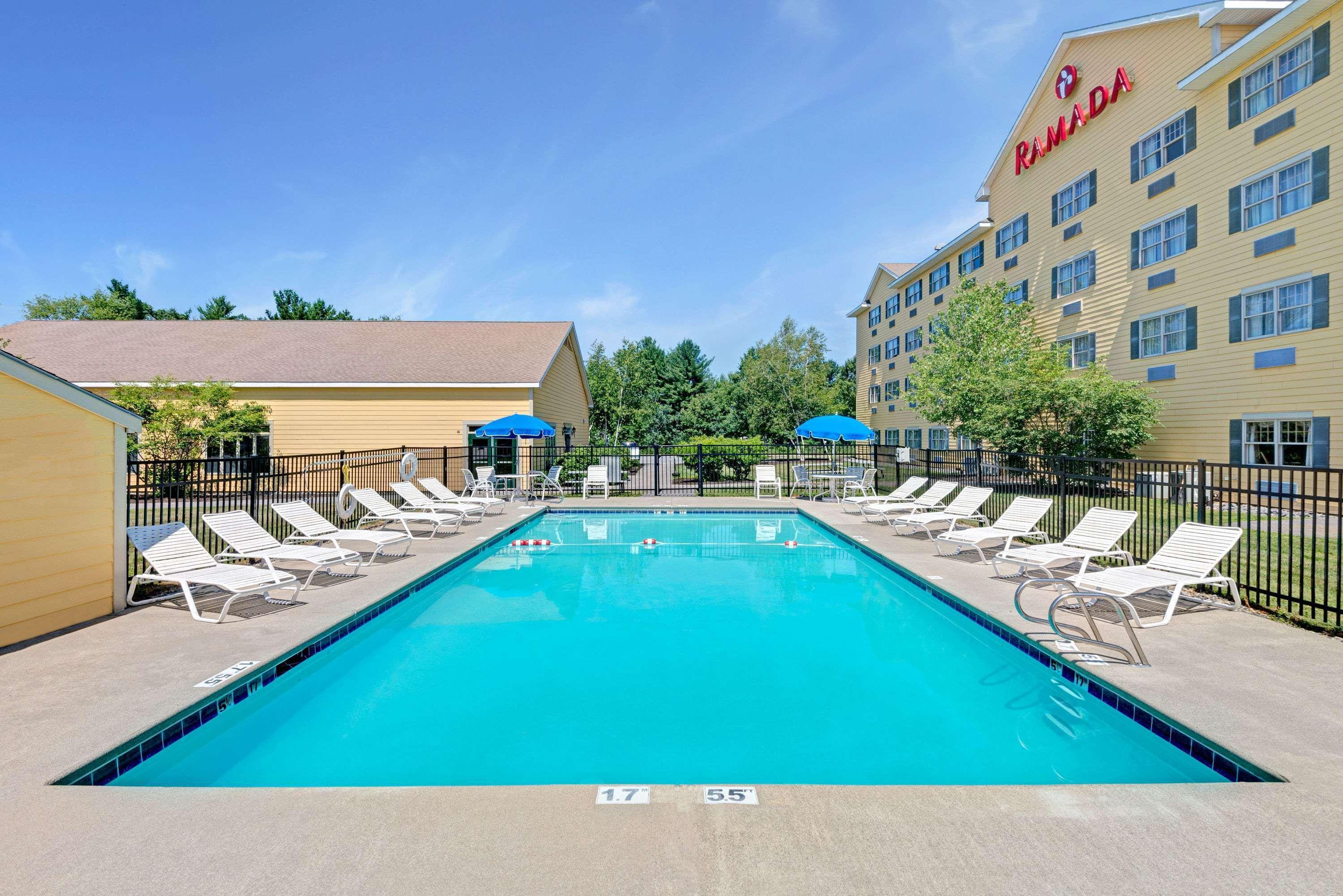Ramada By Wyndham Saco/Old Orchard Beach Area Exterior foto