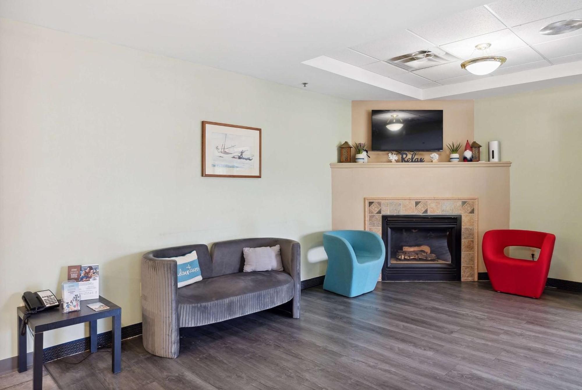 Ramada By Wyndham Saco/Old Orchard Beach Area Exterior foto