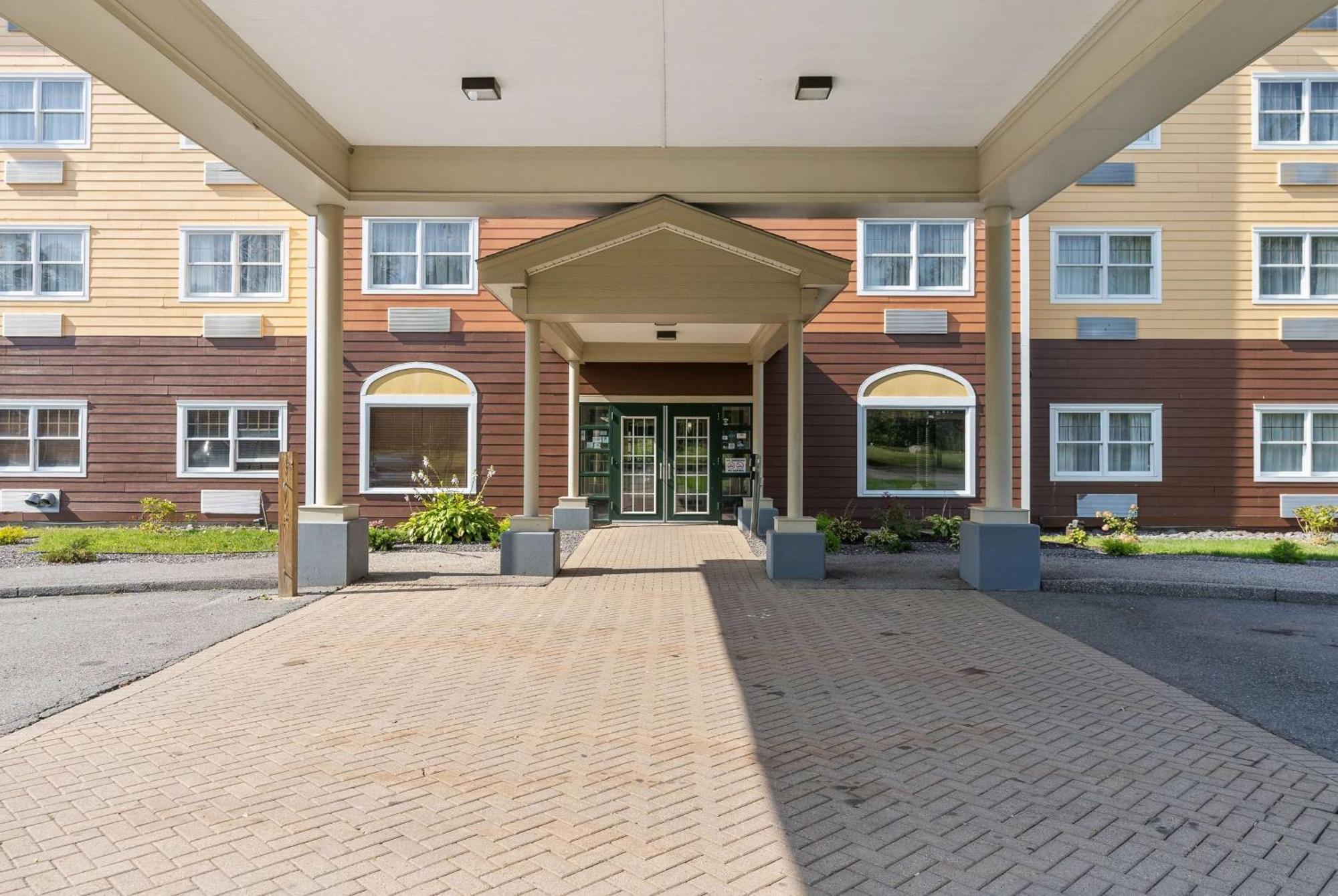 Ramada By Wyndham Saco/Old Orchard Beach Area Exterior foto